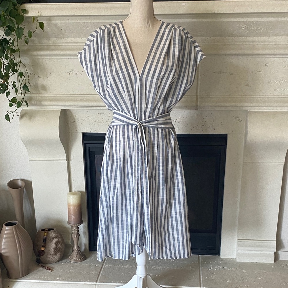 Max Studio Striped V Neckline Casual Dress
